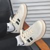 Giày sneaker nam chính hãng giá rẻ, chất lượng cao, phù hợp cho đi làm và đi chơi