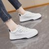 Giày sneaker nữ chính hãng, mẫu mã đa dạng, dễ dàng phối cùng trang phục