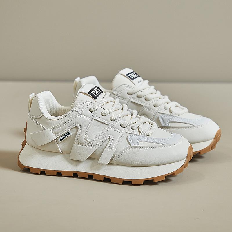 Giày thể thao nữ giá tốt, phù hợp với học sinh, sinh viên và dân văn phòng.